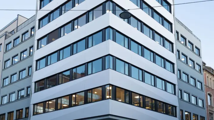 KVADRATUREN - Flott hjørnelokale BTA 426 kvm. med fleksibel planløsning - Heis - Sykkelparkering - Christiania Torv