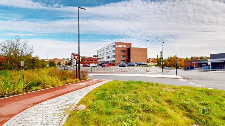 Asker - Kontorlokale med sentral og rolig beliggenhet. Gode parkeringsmuligheter.