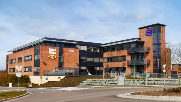 HELLERUD | Kontorer BTA 8 - 17 kvm | Lager BTA 8 - 17 kvm | Heis | Fleksible kontrakter | Mulighet for større enheter.