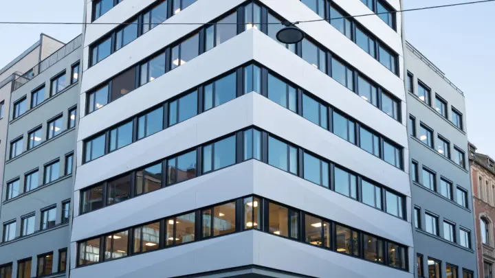 KVADRATUREN - Flott hjørnelokale BTA 426 kvm. med fleksibel planløsning - Heis - Sykkelparkering - Christiania Torv