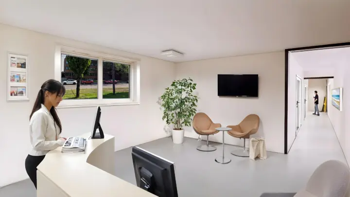 Sjelden mulighet på Adamstuen! Innredning etter leietakers ønske/behov. Kontor/behandling/helse. BTA ca. 195 kvm.