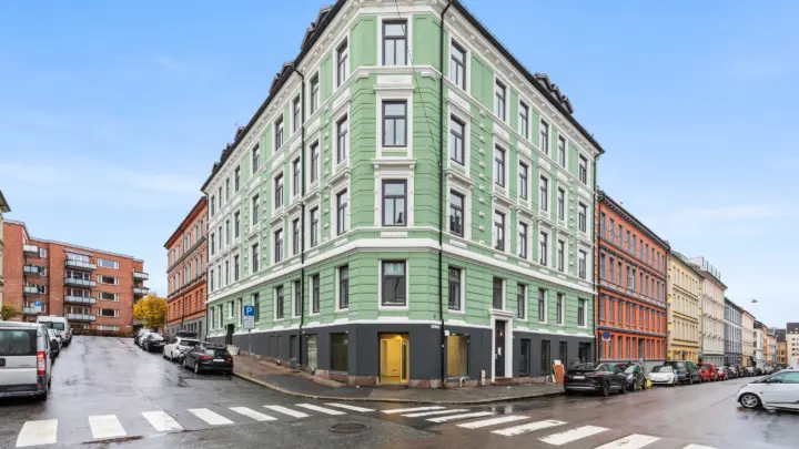 Vibes Gate 21A: Butikk-/forretningslokale på ca. 170 kvm BTA til salgs. Stort potensialet.